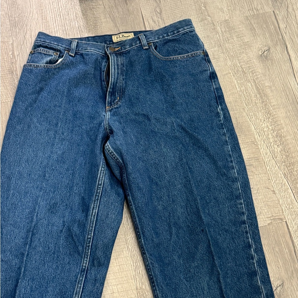 L.L. Bean Relaxed Fit Blue Jeans size 16 - Picture 3 of 9